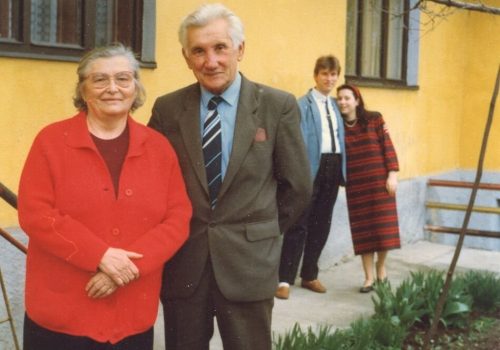 Rok 1994 - v pozadí najmladší syn Slavomír s manželkou Máriou