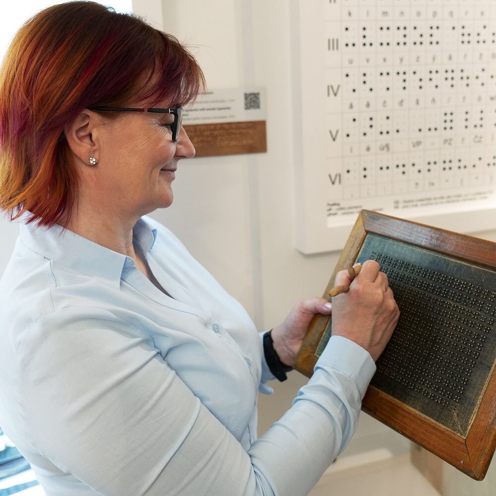 Schleussnerova tabuľka Schleussnerova tabuľka.