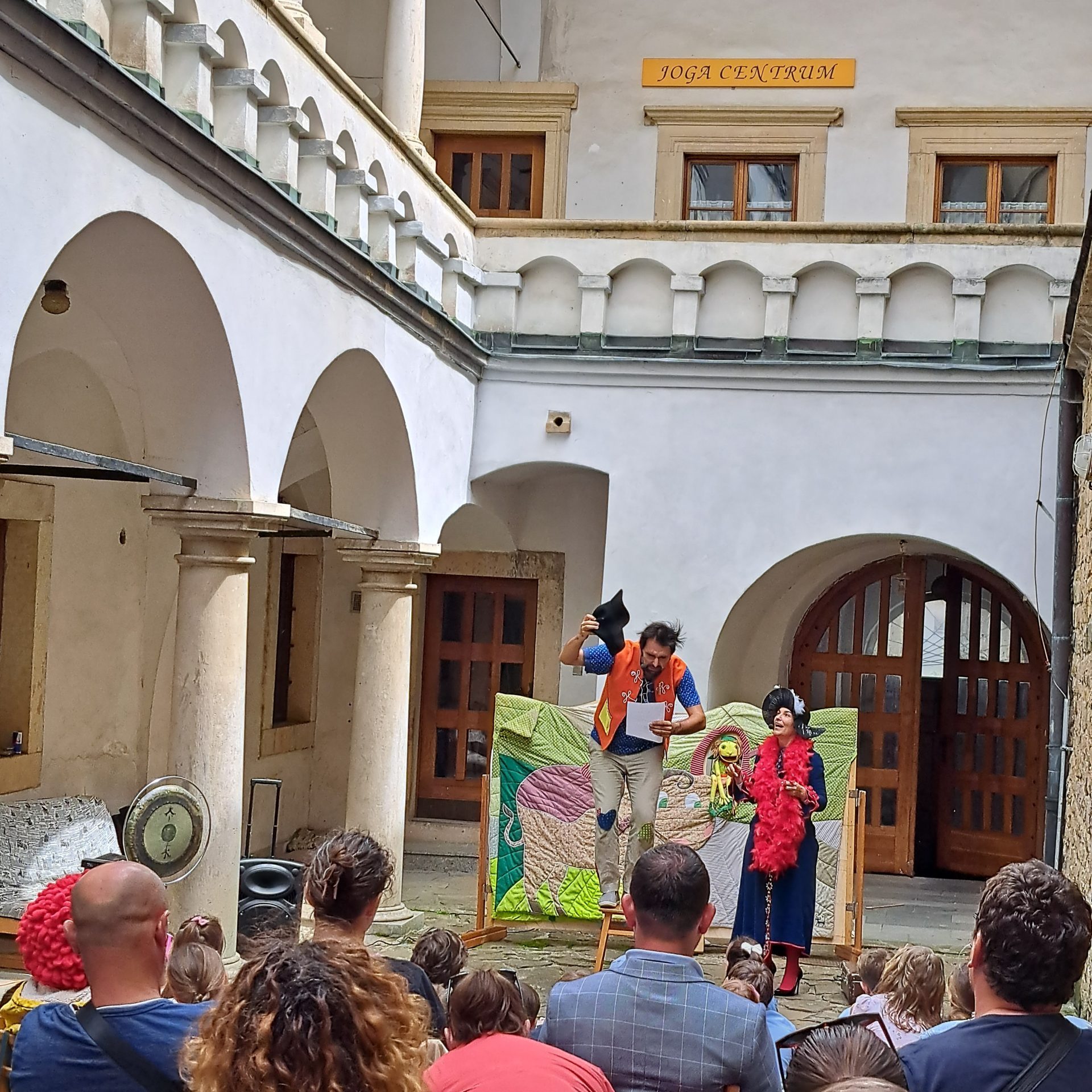 Divadlo Portál z Prešova hrá rozprávku Janko Hraško.