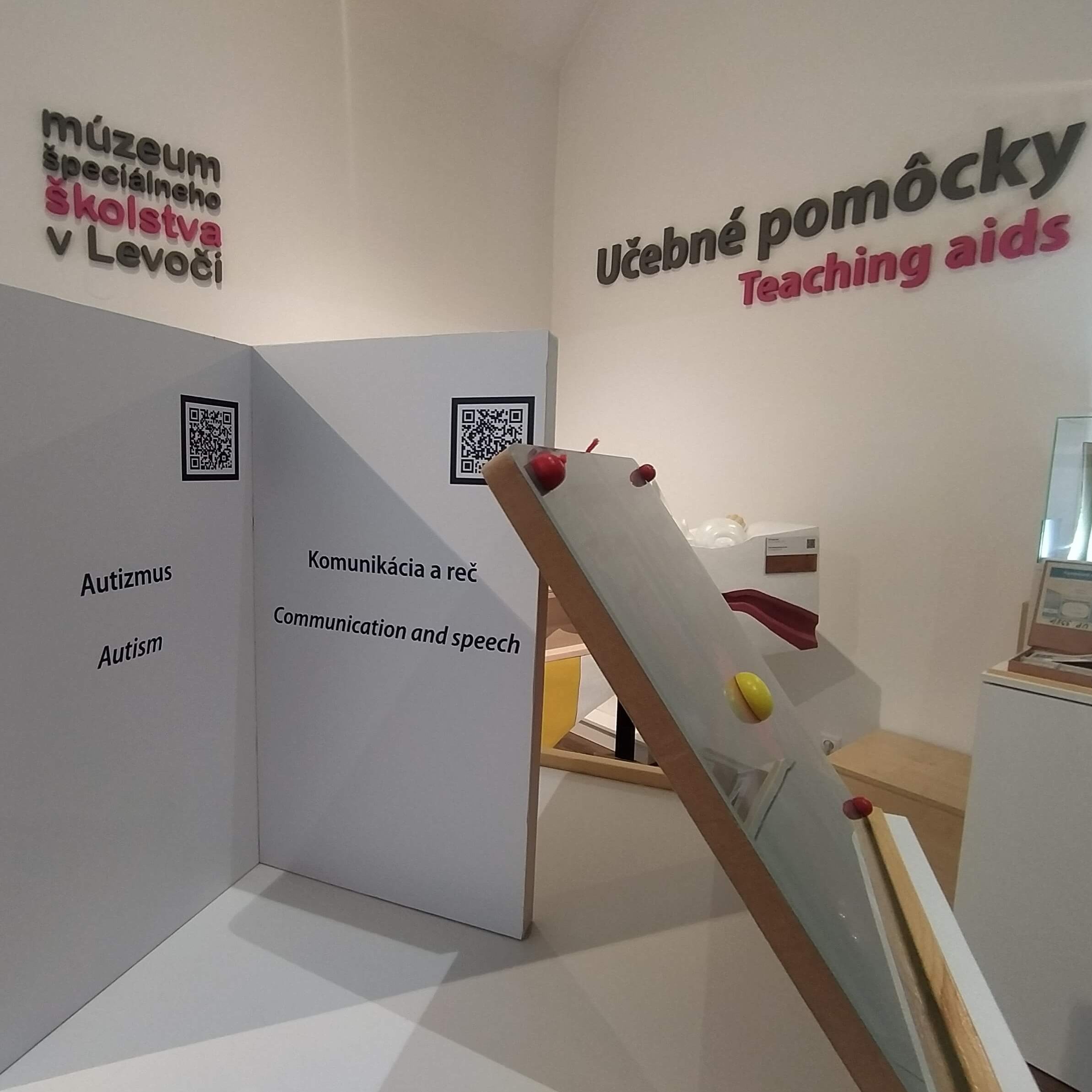 Ostrovček venovaný autizmu.