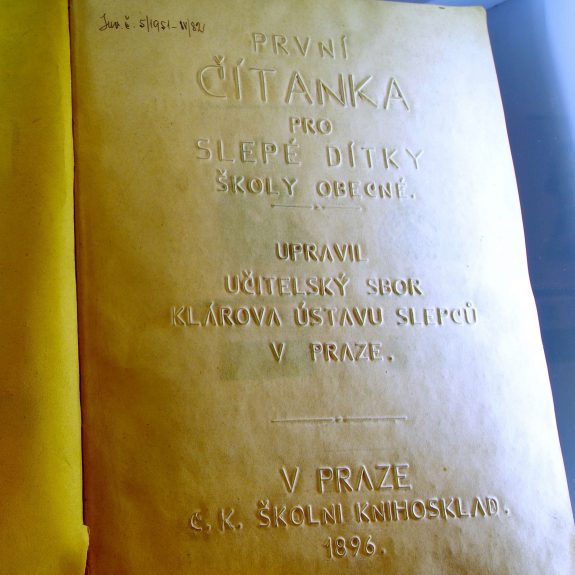 První čítanka pro slepé dítky První čítanka pro slepé dítky školy obecné.