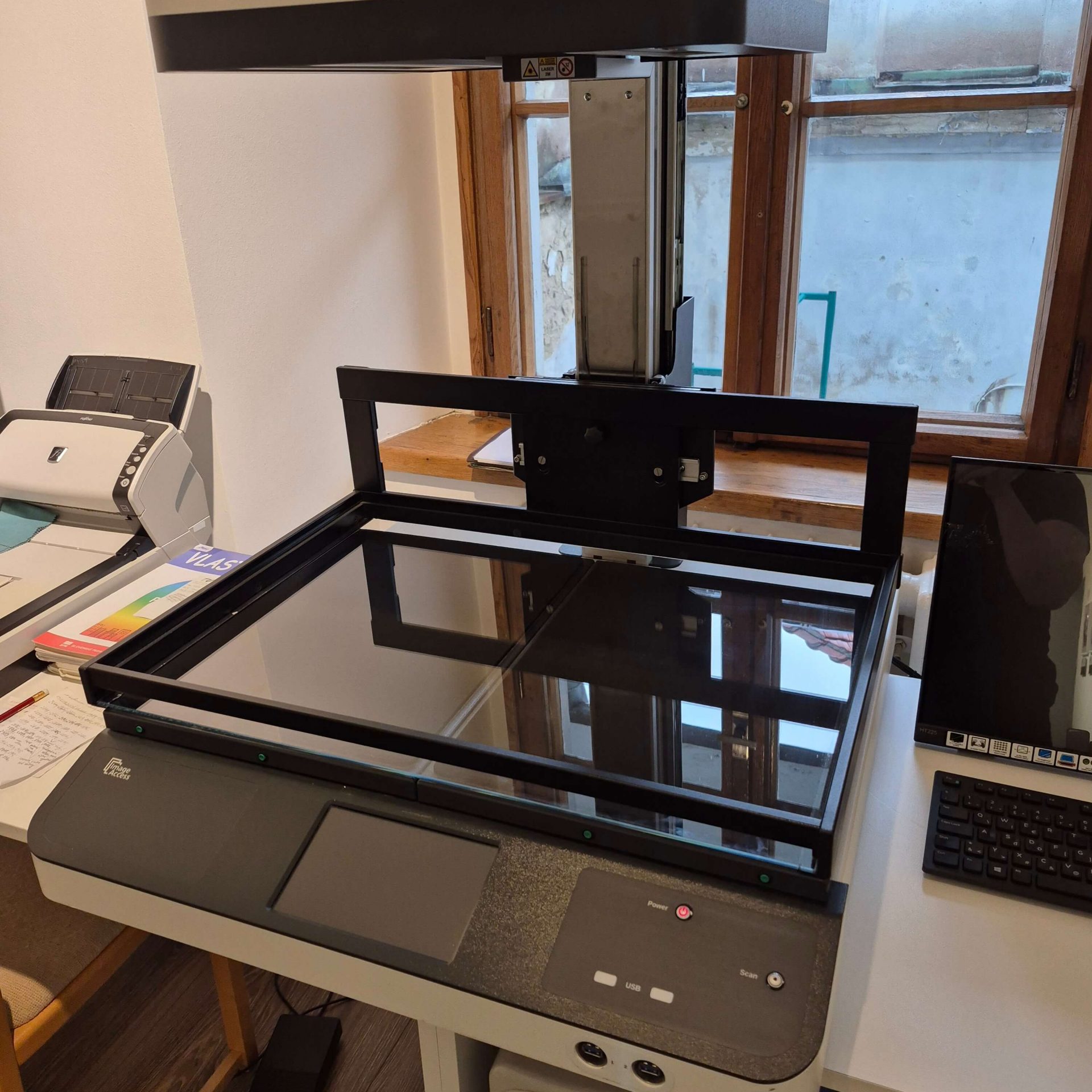 Skener na skenovanie kníh.