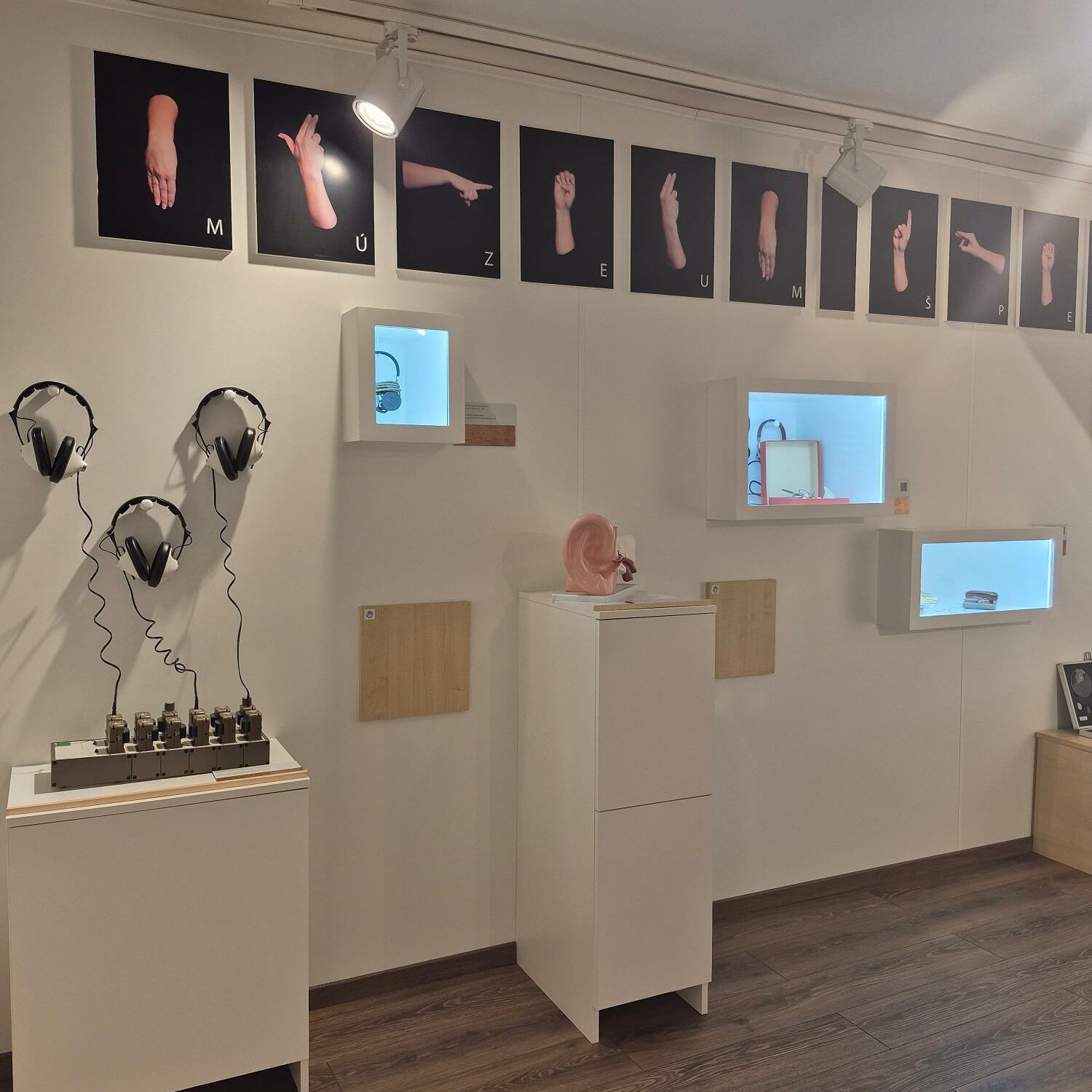 Expozícia Múzea špeciálneho školstva v Levoči.