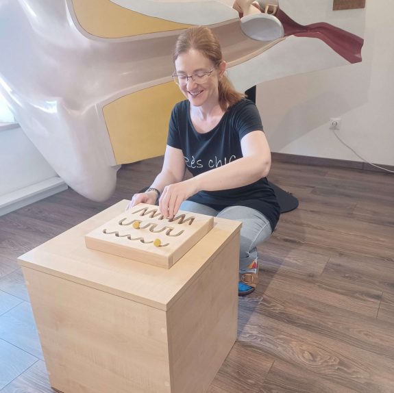 Nácvik jemnej motoriky Nácvik jemnej motoriky