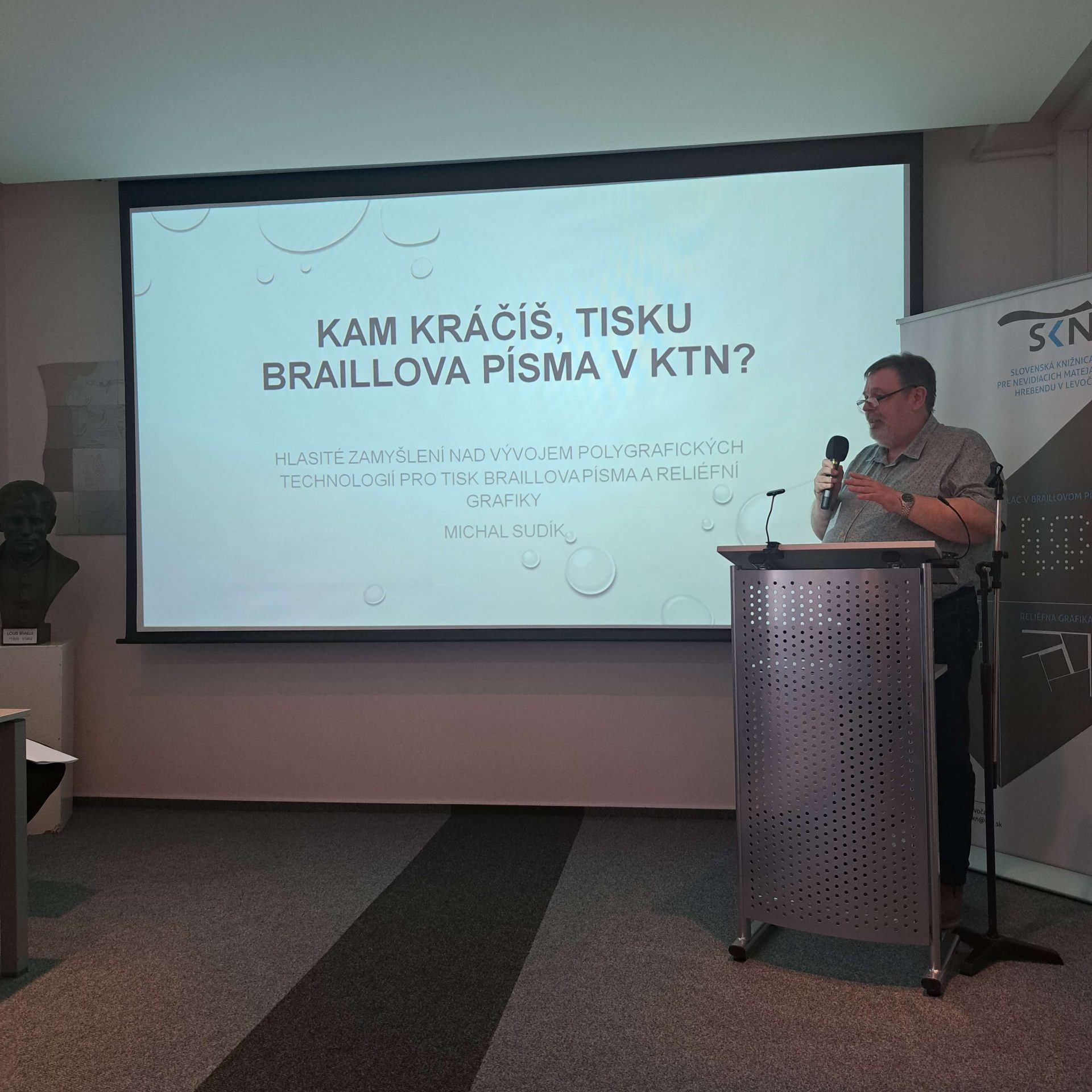 Medzinárodná konferencia „Aktuálne postavenie Braillovho písma v spoločnosti a jeho využitie v budúcnosti“.
